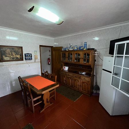 Alojamento Vila Flor Praia da Vitoria Exterior photo